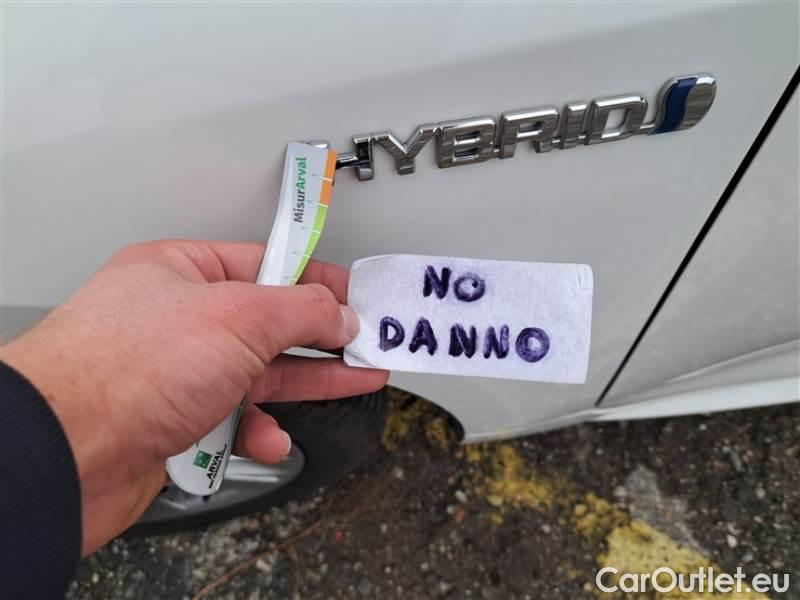 Toyota  Corolla TOYOTA  / 2019 / 5P / BERLINA 1.8 HYBRID ACTIVE #56