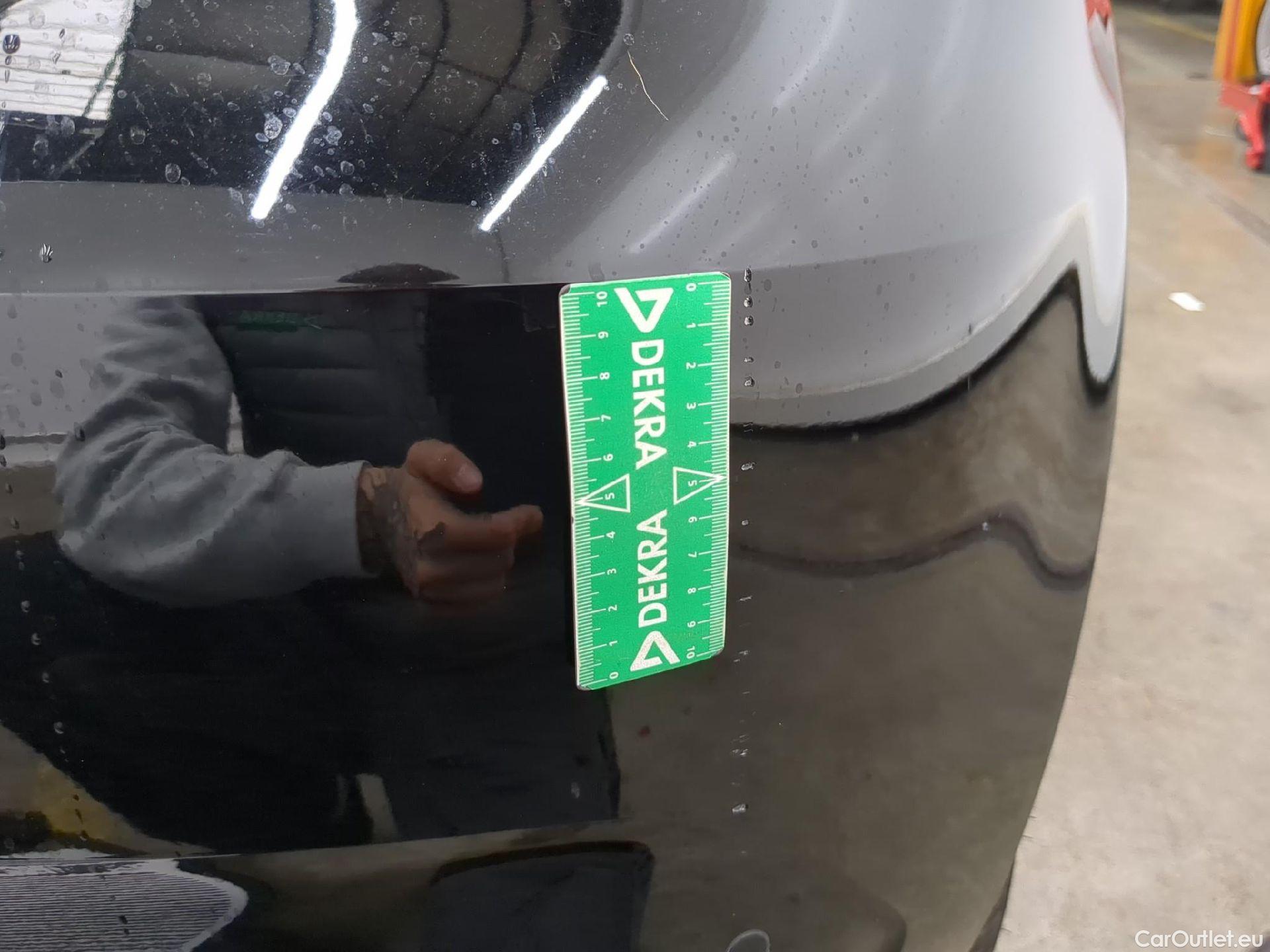  Renault  Clio  V Business 1.6 E-TECH Hybrid 140CV BVA6 E6d #19