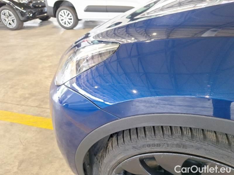 Tesla  Model Y TESLA  / 2020 / 5P / SUV 75 KWH PERFORMANCE DUAL MOTOR 4WD AUT #45