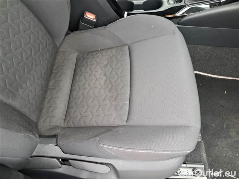 Toyota  Corolla TOYOTA  / 2019 / 5P / BERLINA 1.8 HYBRID ACTIVE #14