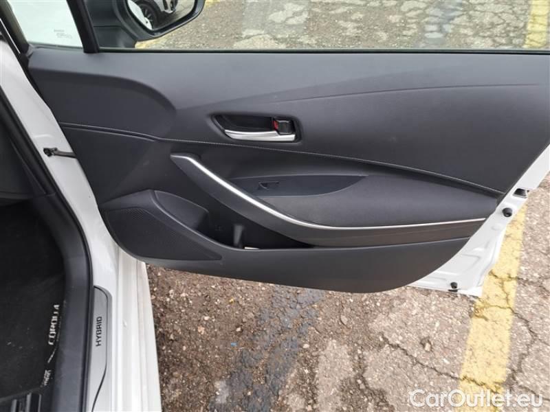 Toyota  Corolla TOYOTA  / 2019 / 5P / BERLINA 1.8 HYBRID ACTIVE #74