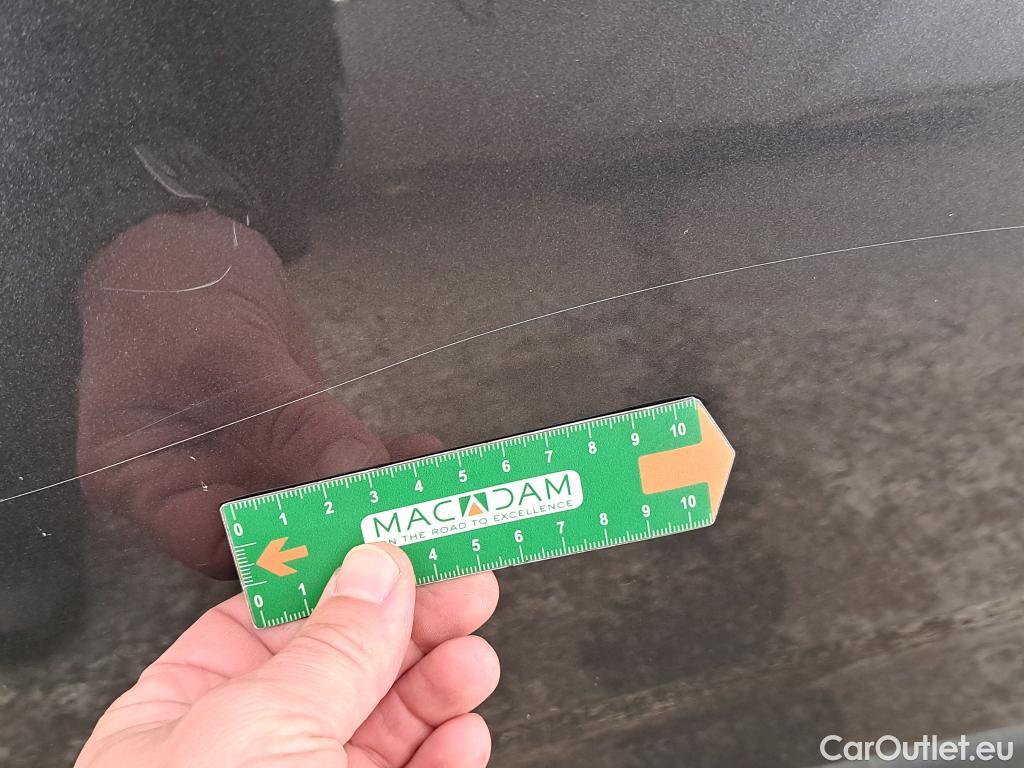 Toyota  RAV4 TOYOTA  Hybride  2018  5P  SUV 2WD 218ch Dynamic #16