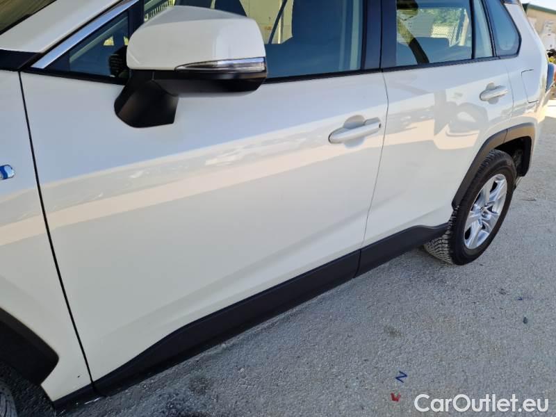 Toyota  RAV4 TOYOTA  / 2018 / 5P / CROSSOVER 2.5 HV 218CV E-CVT BUSINESS 2WD #47