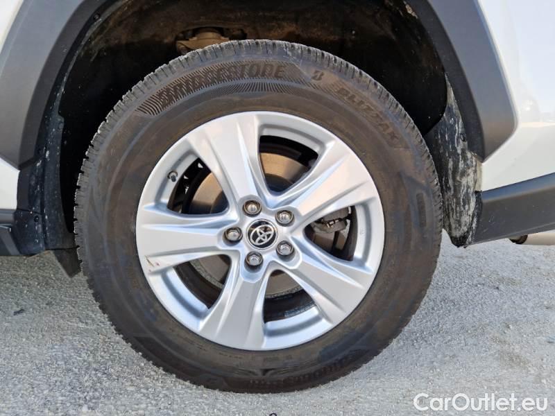 Toyota  RAV4 TOYOTA  / 2018 / 5P / CROSSOVER 2.5 HV 218CV E-CVT BUSINESS 2WD #19