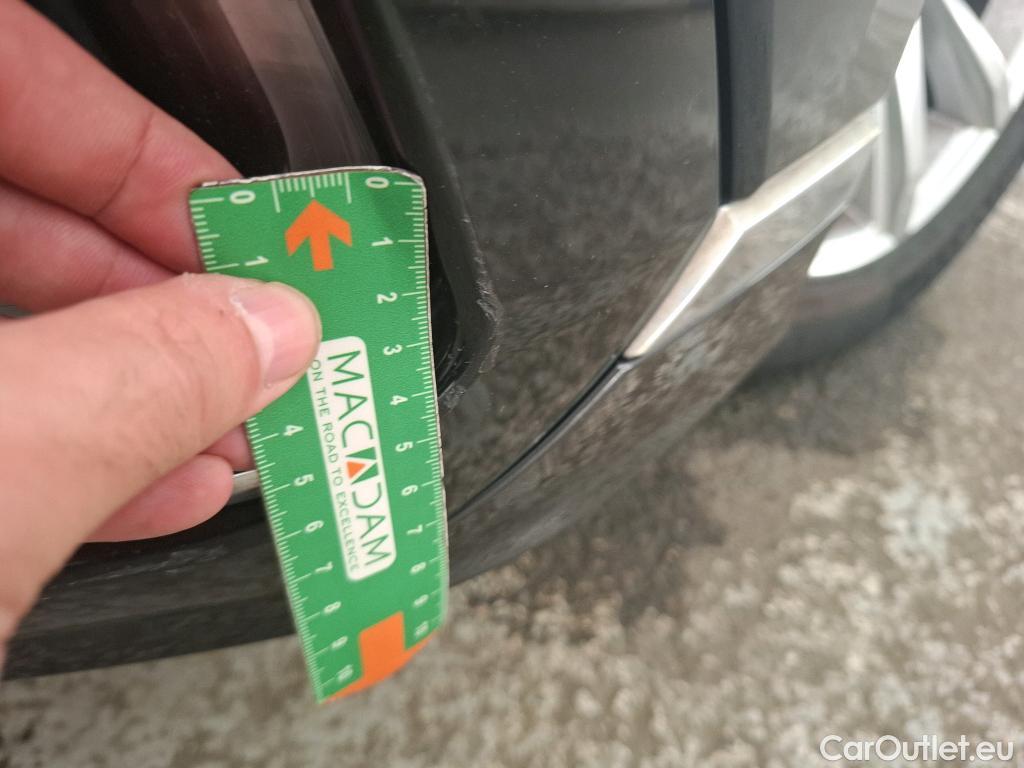 Volkswagen  Passat VOLKSWAGEN  SW / 2019 / 5P / Break 1.4 TSI DSG HYBRIDE RECHARGEABLE SW GTE #19