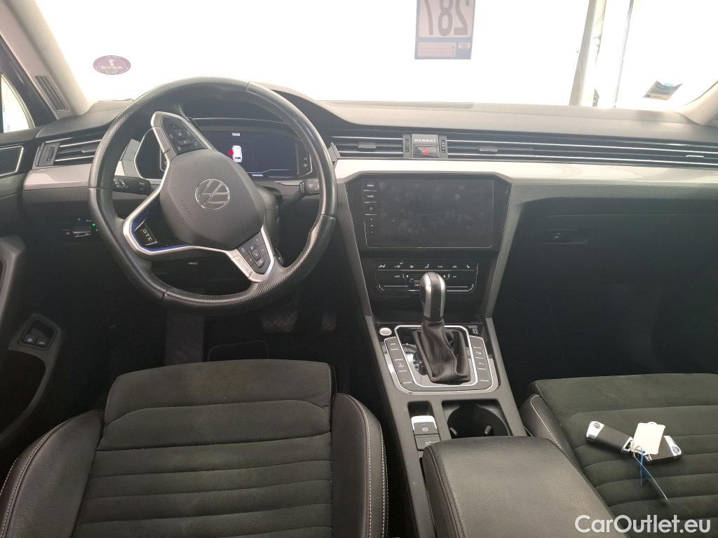 Volkswagen  Passat VOLKSWAGEN  SW / 2019 / 5P / Break 1.4 TSI DSG HYBRIDE RECHARGEABLE SW GTE #5