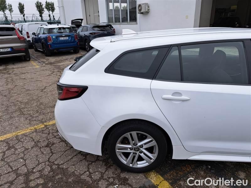 Toyota  Corolla TOYOTA  / 2019 / 5P / STATION WAGON TS HYBRID BUSINESS #37