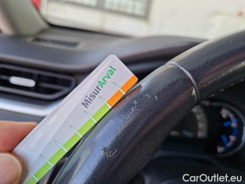 Toyota  RAV4 TOYOTA  / 2018 / 5P / CROSSOVER 2.5 HV 218CV E-CVT BUSINESS 2WD #75