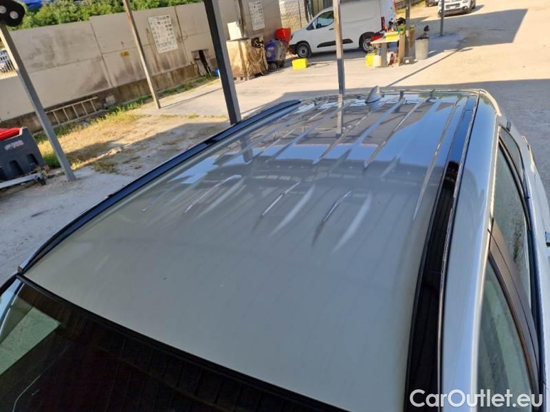 Toyota  RAV4 TOYOTA  / 2018 / 5P / CROSSOVER 2.5 HV 218CV E-CVT BUSINESS 2WD #9