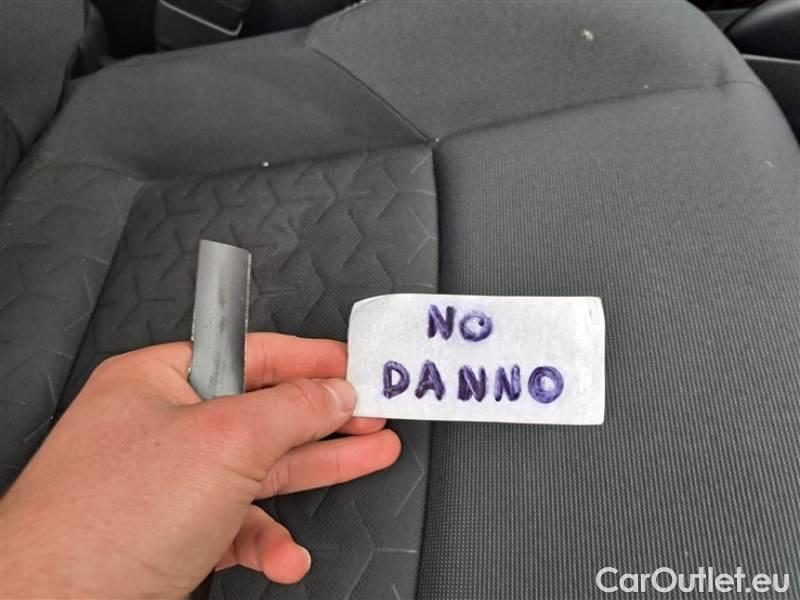 Toyota  Corolla TOYOTA  / 2019 / 5P / BERLINA 1.8 HYBRID ACTIVE #69