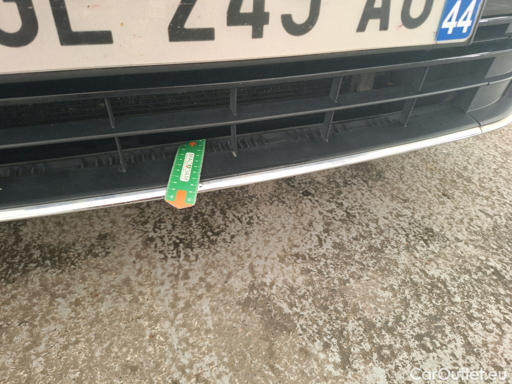 Volkswagen  Passat VOLKSWAGEN  SW / 2019 / 5P / Break 1.4 TSI DSG HYBRIDE RECHARGEABLE SW GTE #1