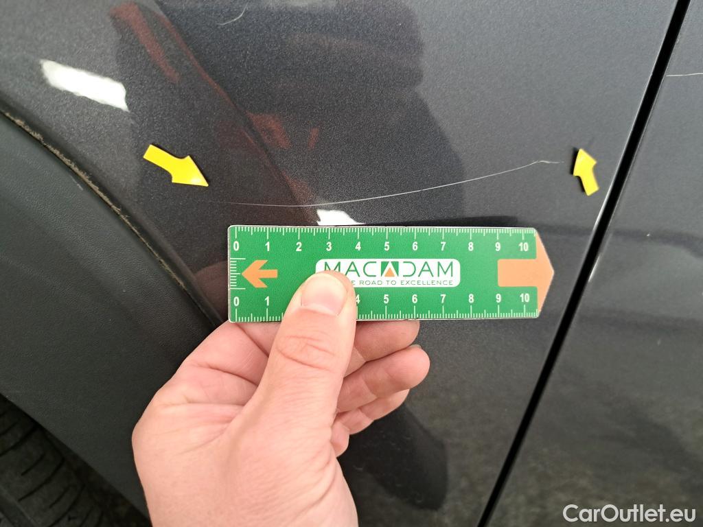 Toyota  RAV4 TOYOTA  Hybride  2018  5P  SUV 2WD 218ch Dynamic #18