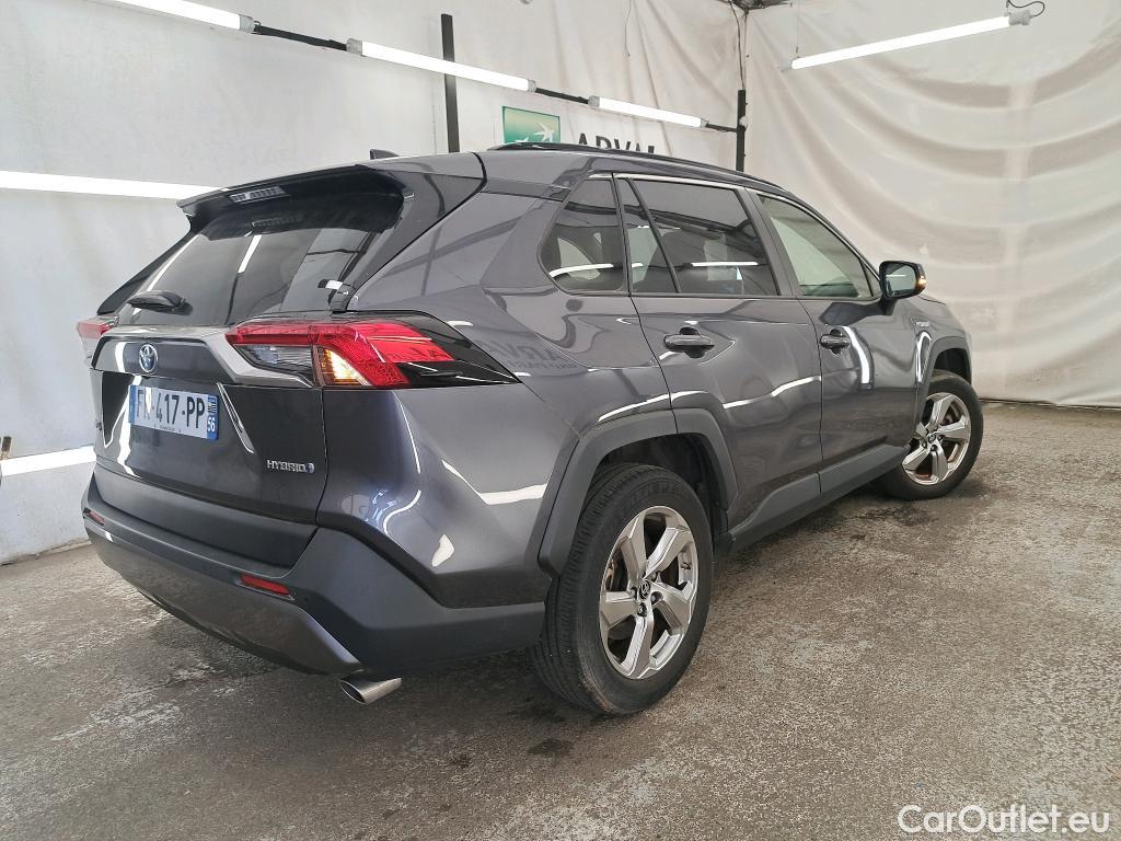 Toyota  RAV4 TOYOTA  Hybride  2018  5P  SUV 2WD 218ch Dynamic #3