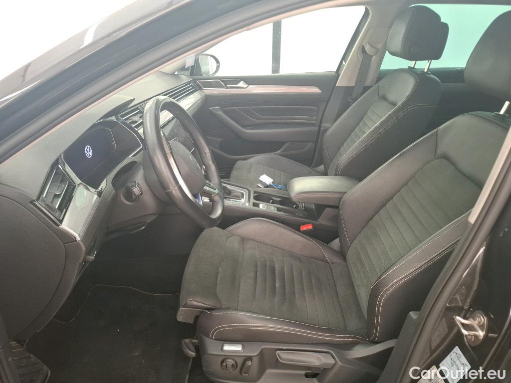 Volkswagen  Passat VOLKSWAGEN  SW / 2019 / 5P / Break 1.4 TSI DSG HYBRIDE RECHARGEABLE SW GTE #8