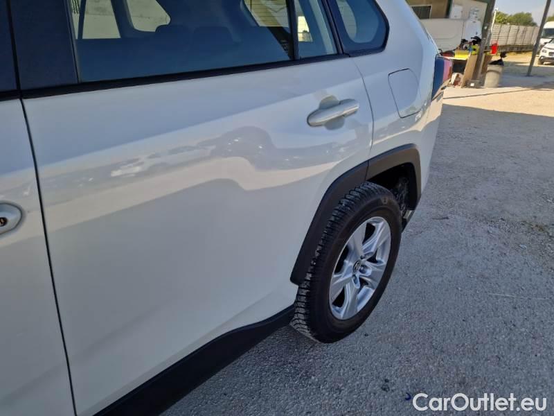 Toyota  RAV4 TOYOTA  / 2018 / 5P / CROSSOVER 2.5 HV 218CV E-CVT BUSINESS 2WD #45