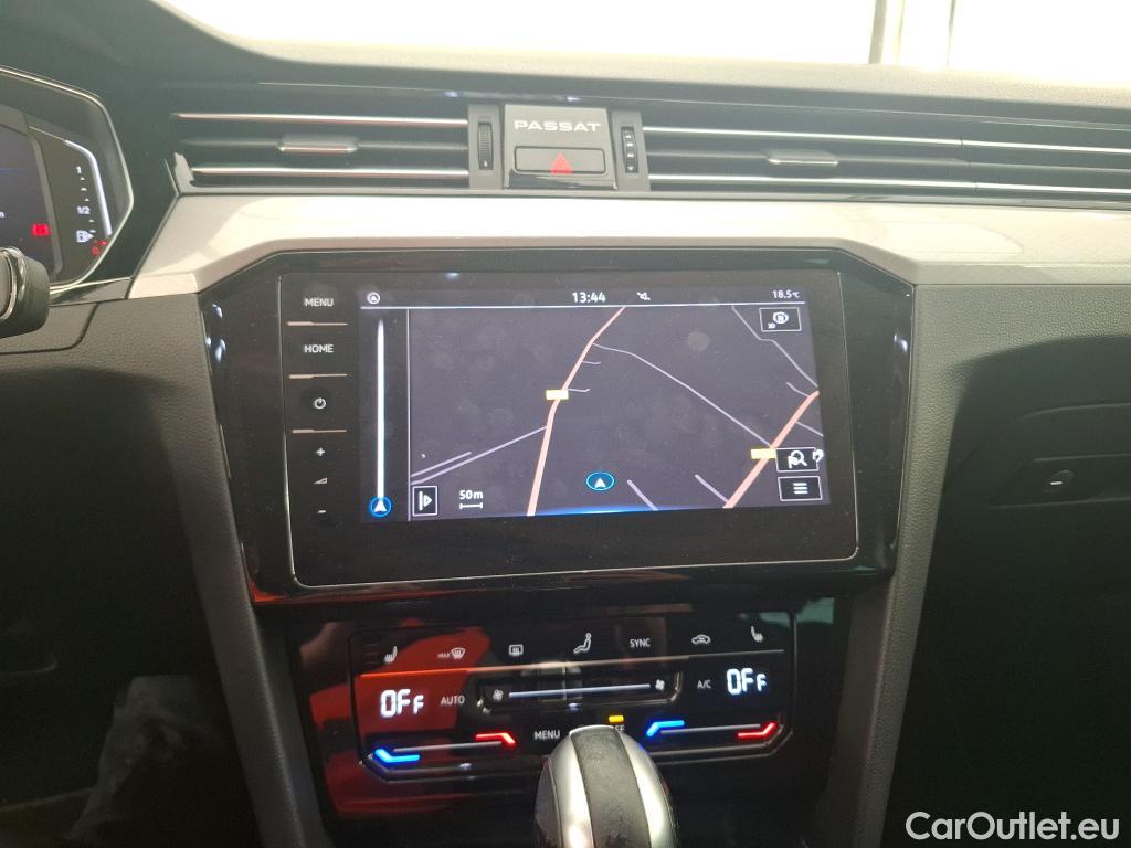 Volkswagen  Passat VOLKSWAGEN  SW / 2019 / 5P / Break 1.4 TSI DSG HYBRIDE RECHARGEABLE SW GTE #7