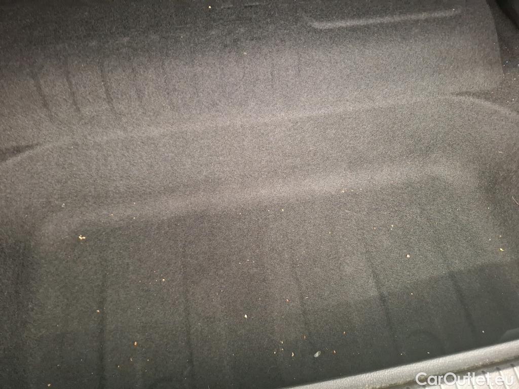 Volkswagen  Passat VOLKSWAGEN  SW / 2019 / 5P / Break 1.4 TSI DSG HYBRIDE RECHARGEABLE SW GTE #22