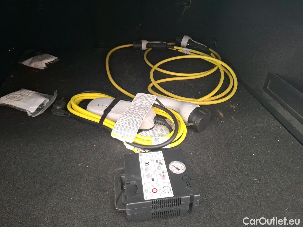 Volkswagen  Passat VOLKSWAGEN  SW / 2019 / 5P / Break 1.4 TSI DSG HYBRIDE RECHARGEABLE SW GTE #11