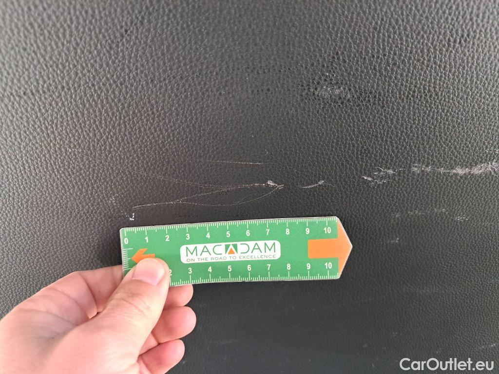 Toyota  RAV4 TOYOTA  Hybride  2018  5P  SUV 2WD 218ch Dynamic #3