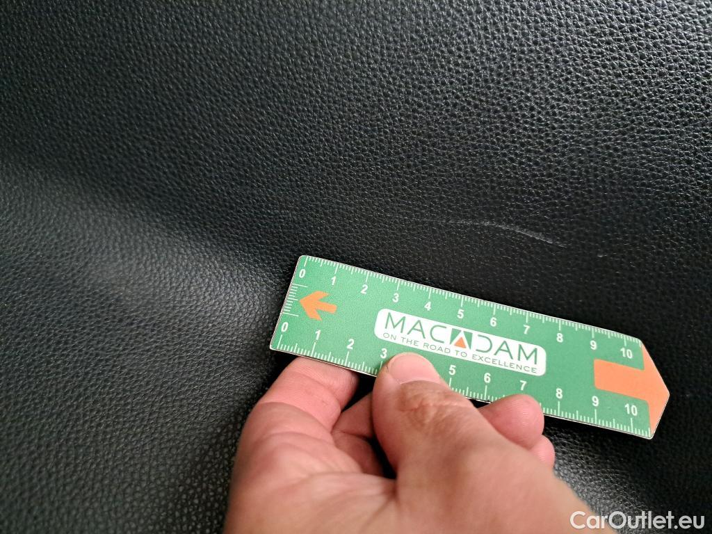 Toyota  RAV4 TOYOTA  Hybride  2018  5P  SUV 2WD 218ch Dynamic #26