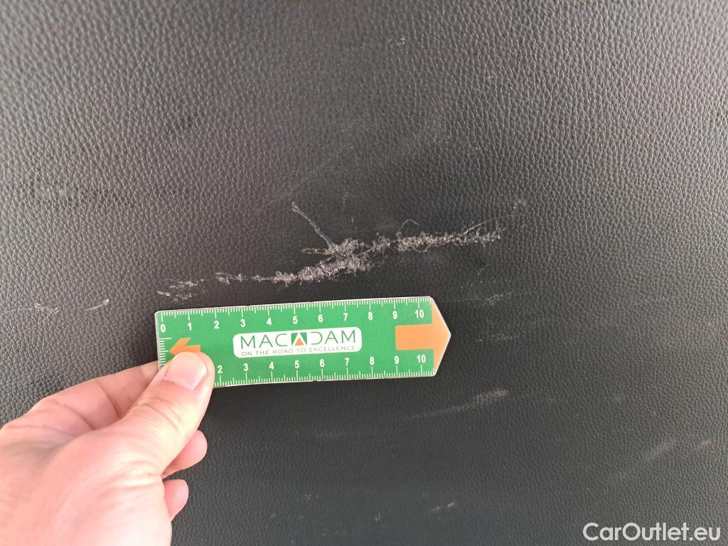 Toyota  RAV4 TOYOTA  Hybride  2018  5P  SUV 2WD 218ch Dynamic #2