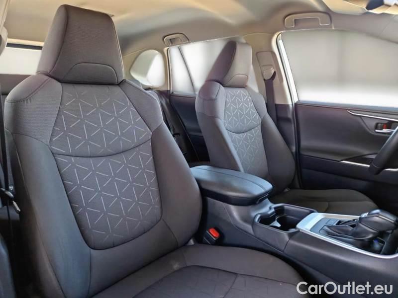 Toyota  RAV4 TOYOTA  / 2018 / 5P / CROSSOVER 2.5 HV 218CV E-CVT BUSINESS 2WD #13