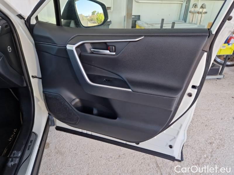 Toyota  RAV4 TOYOTA  / 2018 / 5P / CROSSOVER 2.5 HV 218CV E-CVT BUSINESS 2WD #65