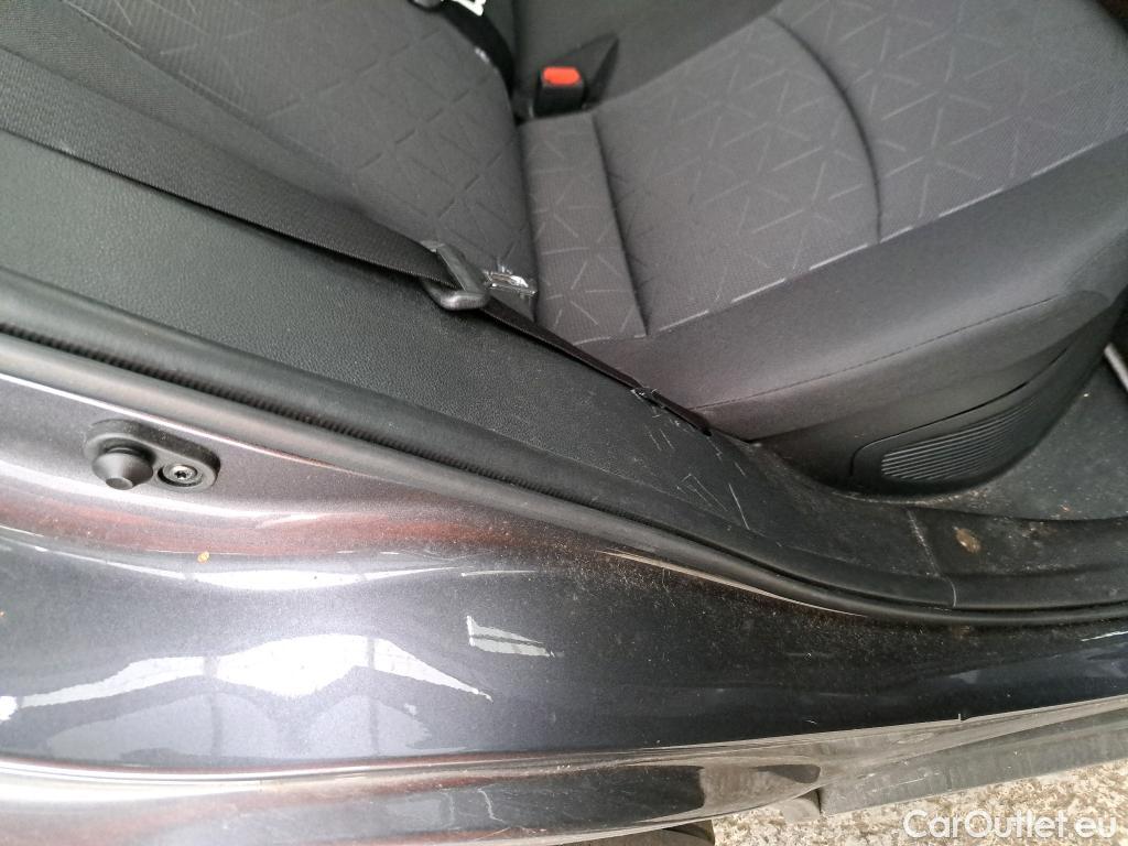 Toyota  RAV4 TOYOTA  Hybride  2018  5P  SUV 2WD 218ch Dynamic #13