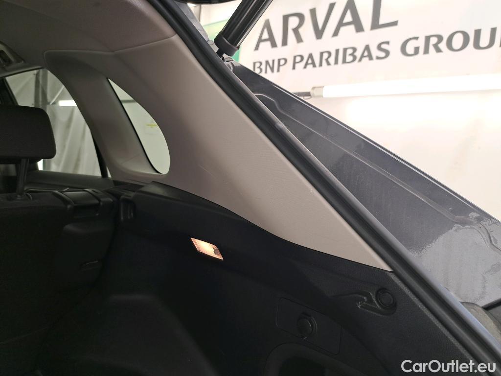 Toyota  RAV4 TOYOTA  Hybride  2018  5P  SUV 2WD 218ch Dynamic #9