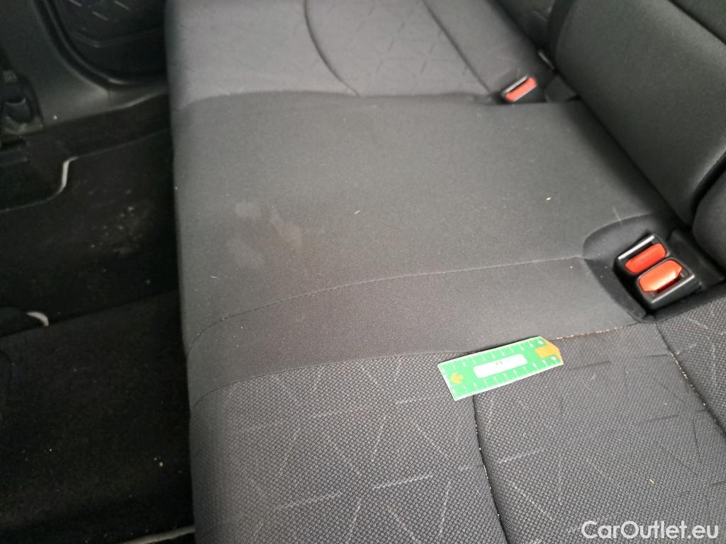 Toyota  RAV4 TOYOTA  Hybride  2018  5P  SUV 2WD 218ch Dynamic #32