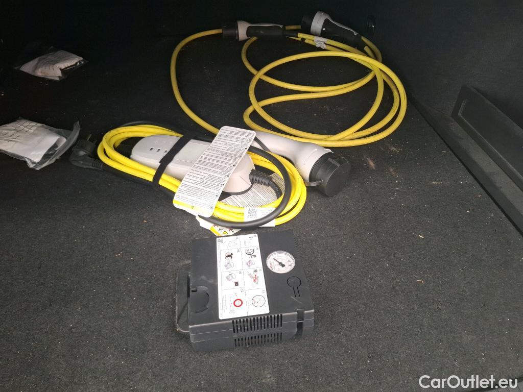 Volkswagen  Passat VOLKSWAGEN  SW / 2019 / 5P / Break 1.4 TSI DSG HYBRIDE RECHARGEABLE SW GTE #21