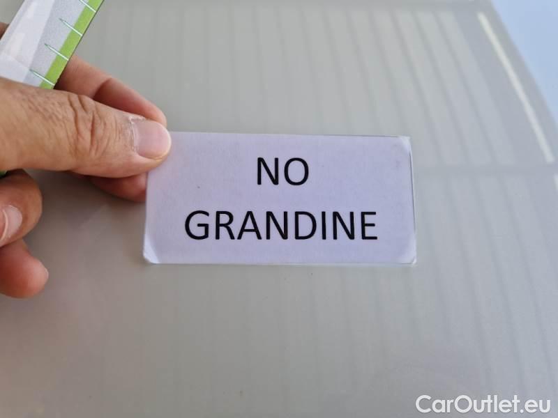 Toyota  RAV4 TOYOTA  / 2018 / 5P / CROSSOVER 2.5 HV 218CV E-CVT BUSINESS 2WD #28