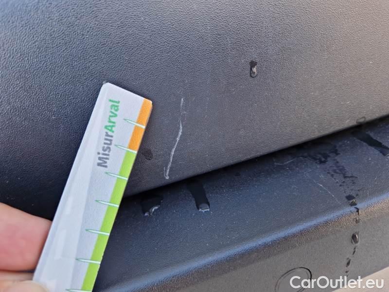 Toyota  RAV4 TOYOTA  / 2018 / 5P / CROSSOVER 2.5 HV 218CV E-CVT BUSINESS 2WD #40