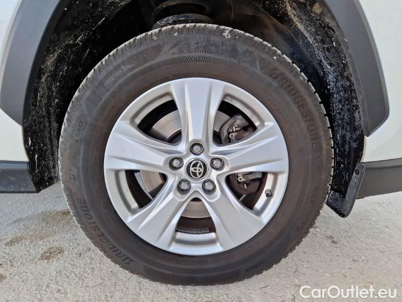 Toyota  RAV4 TOYOTA  / 2018 / 5P / CROSSOVER 2.5 HV 218CV E-CVT BUSINESS 2WD #17