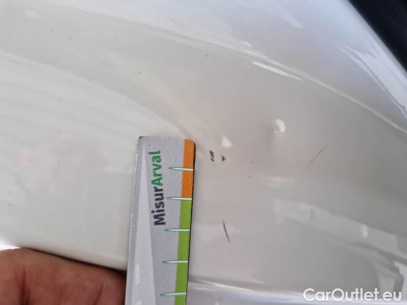 Toyota  RAV4 TOYOTA  / 2018 / 5P / CROSSOVER 2.5 HV 218CV E-CVT BUSINESS 2WD #72