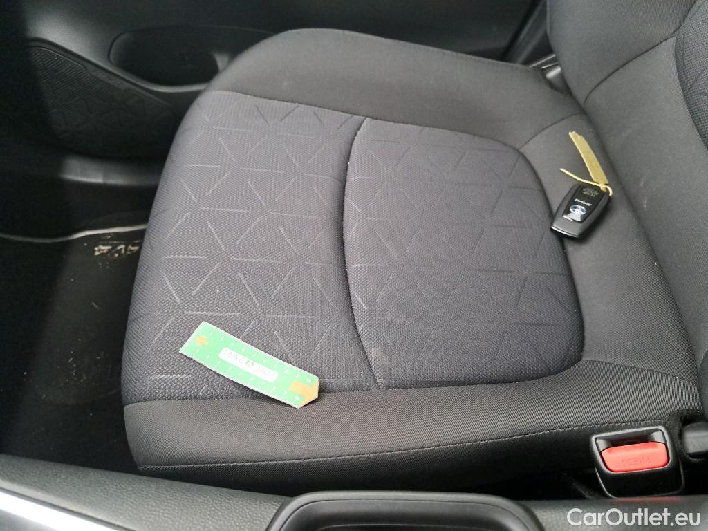 Toyota  RAV4 TOYOTA  Hybride  2018  5P  SUV 2WD 218ch Dynamic #31