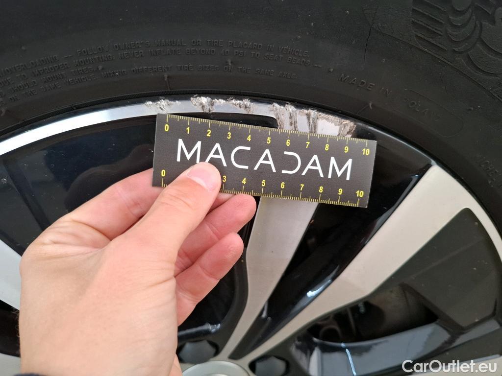  Volvo  XC60 VOLVO  / 2017 / 5P / SUV Recharge T6 340 Geartro Business Exe #36