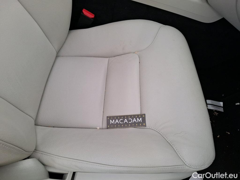  Volvo  XC60 VOLVO  / 2017 / 5P / SUV Recharge T6 340 Geartro Business Exe #32