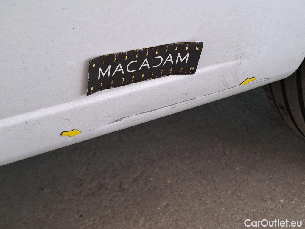 Citroen  Berlingo CITROEN  / 2018 / 4P / Fourgonnette M 650kg BlueHDi 75 S&S BVM Club #2