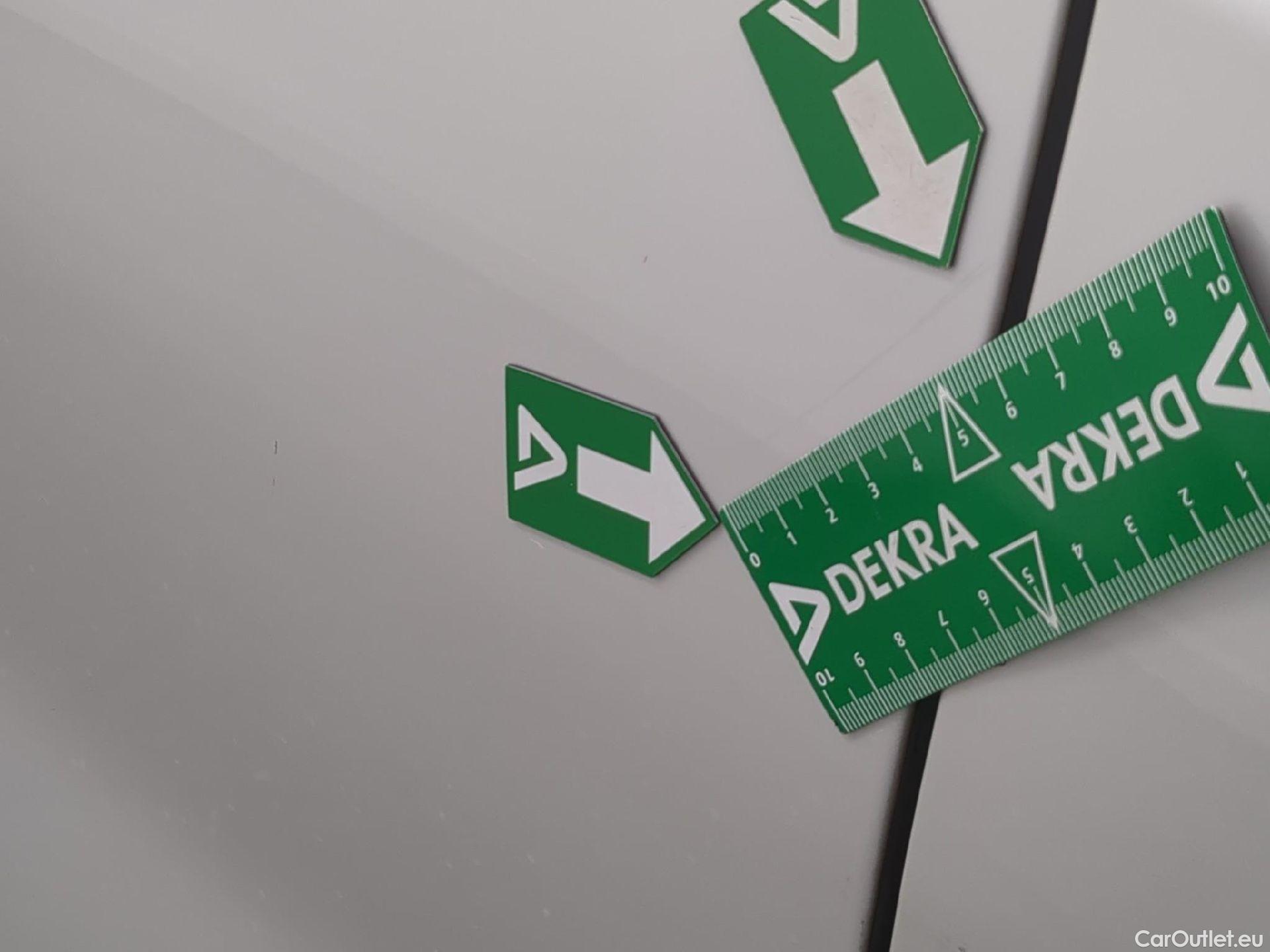 Bmw  X2 BMW  / 2017 / 5P / SUV sDrive18i Business DesignDKG7 #6