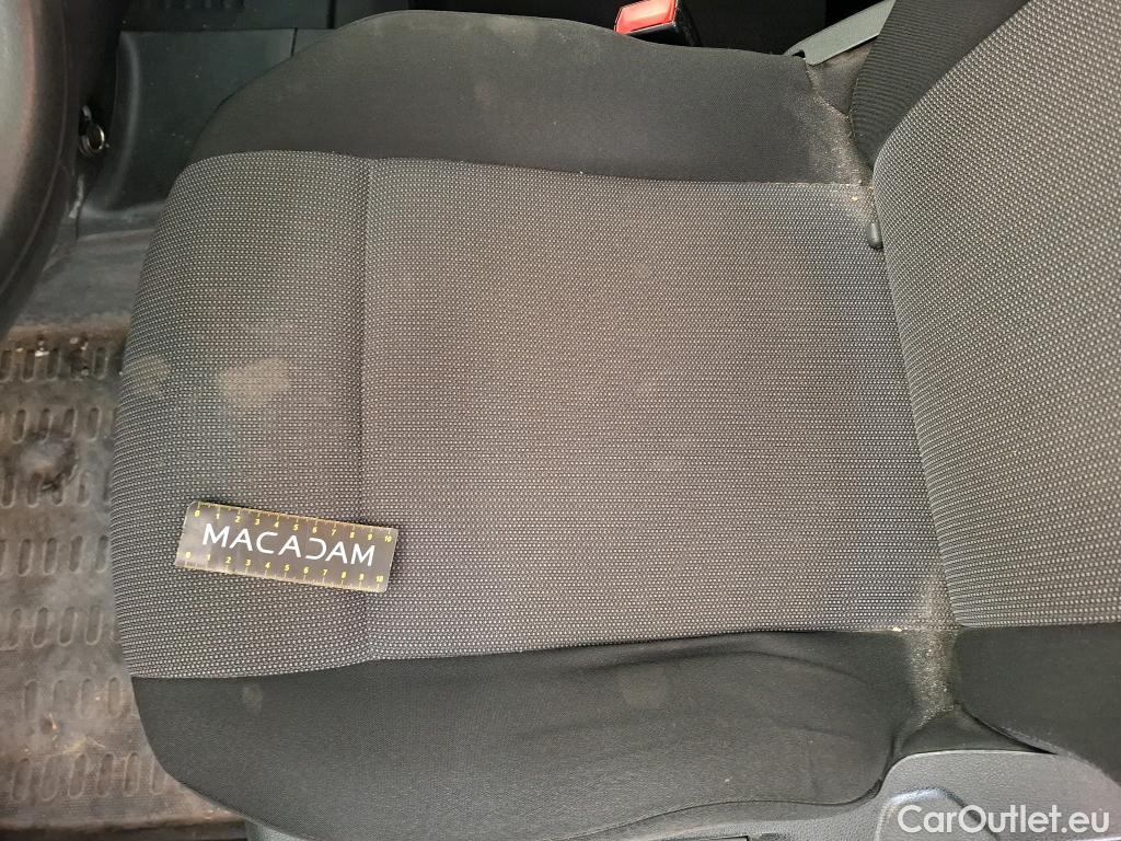 Citroen  Berlingo CITROEN  / 2018 / 4P / Fourgonnette M 650kg BlueHDi 75 S&S BVM Club #18