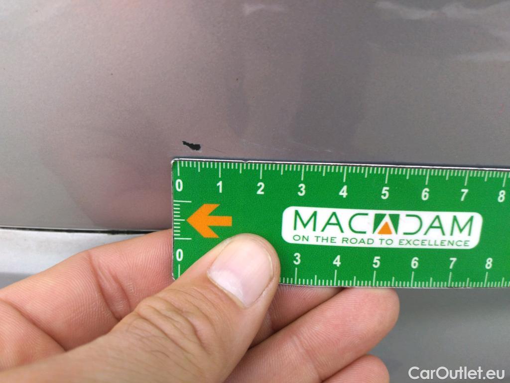 Audi  Q2 AUDI  / 2016 / 5P / SUV 35 TDI 150 S Tronic S Line #5