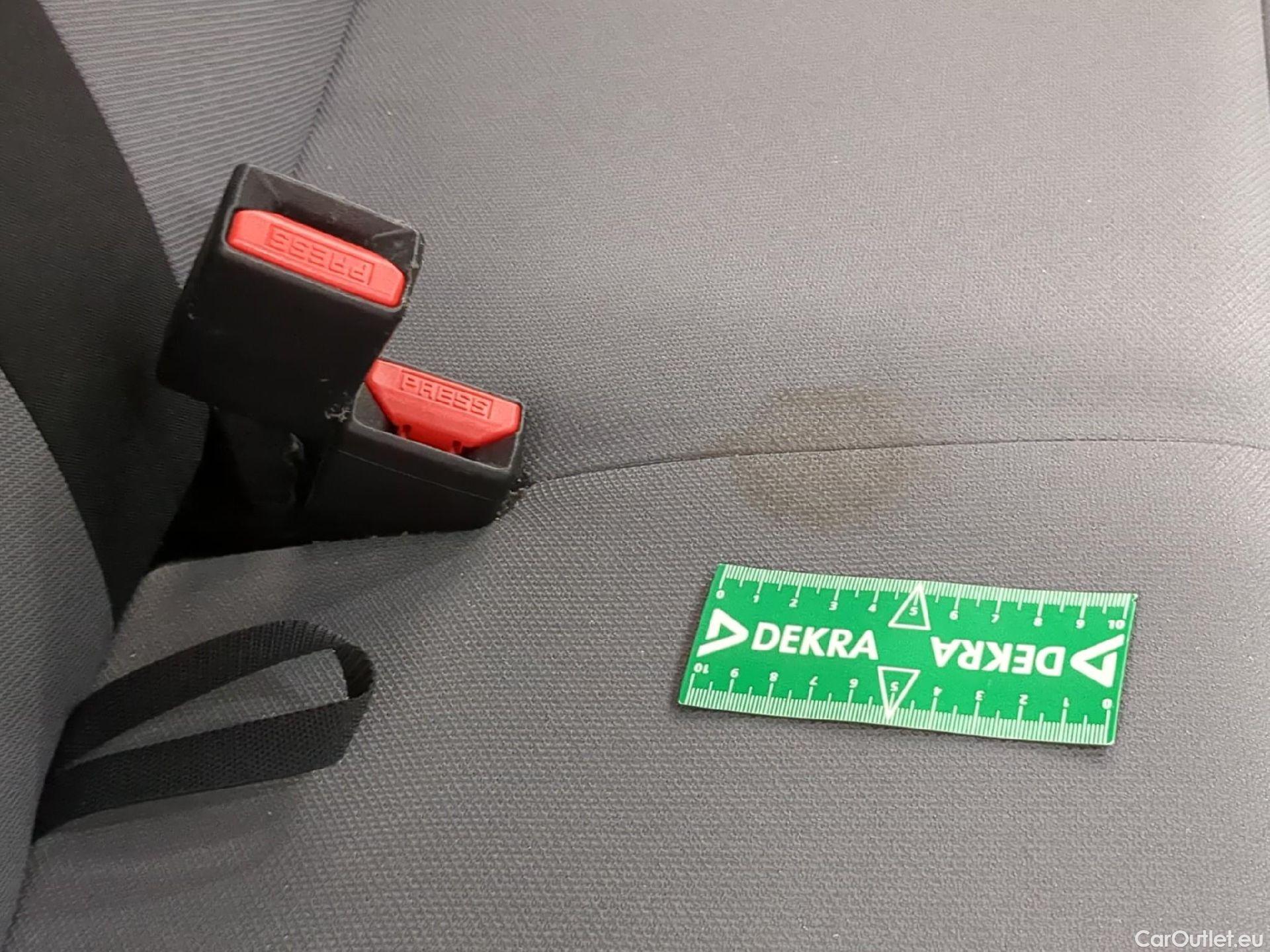 Citroen  Jumpy CITROEN  4p Combi Taille XL BlueHDi 120 S&S BVM6 Confort #15