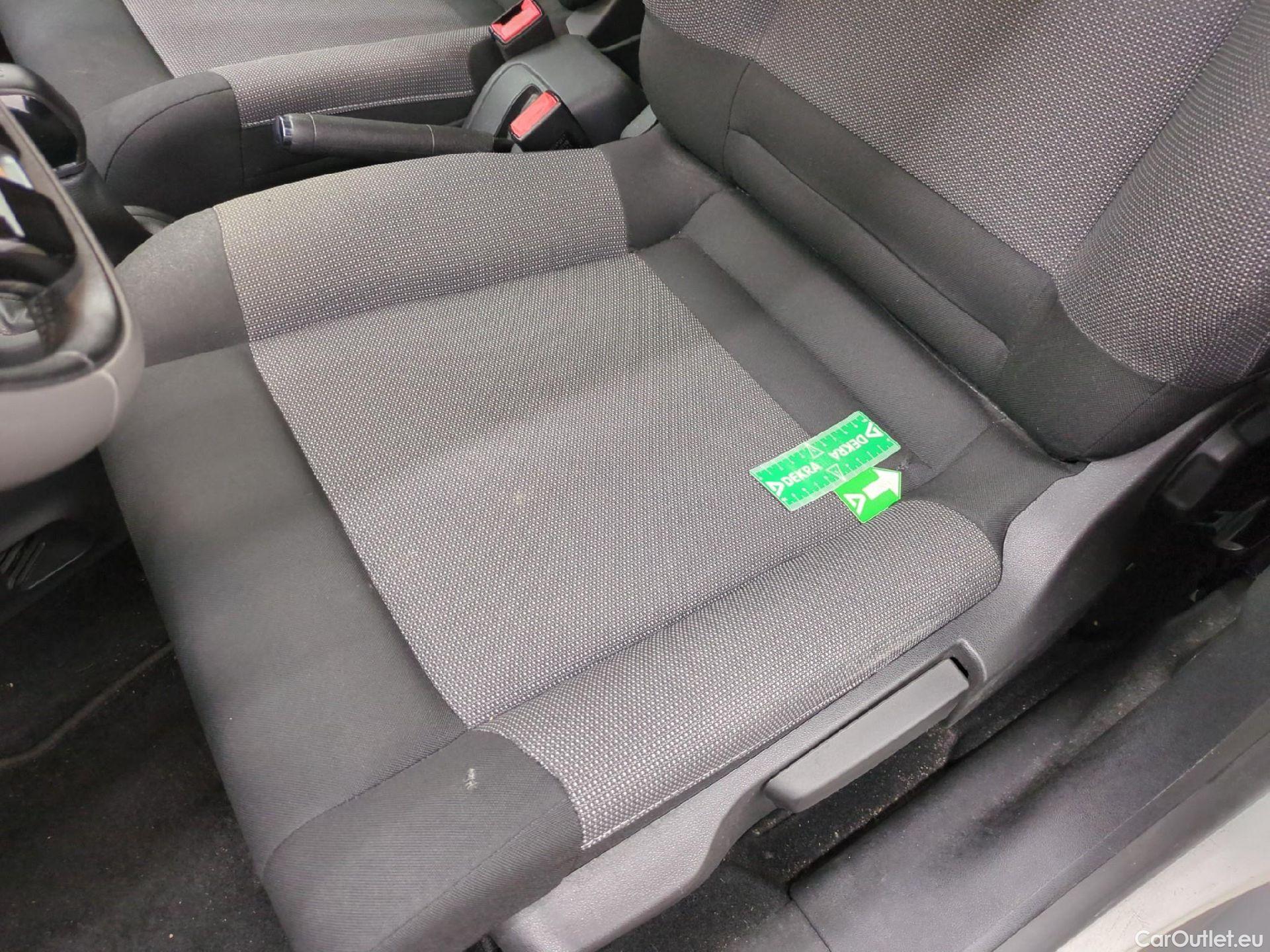 Citroen  C4 Cactus  Feel 1.6 BlueHDi 100CV BVM5 E6 #3