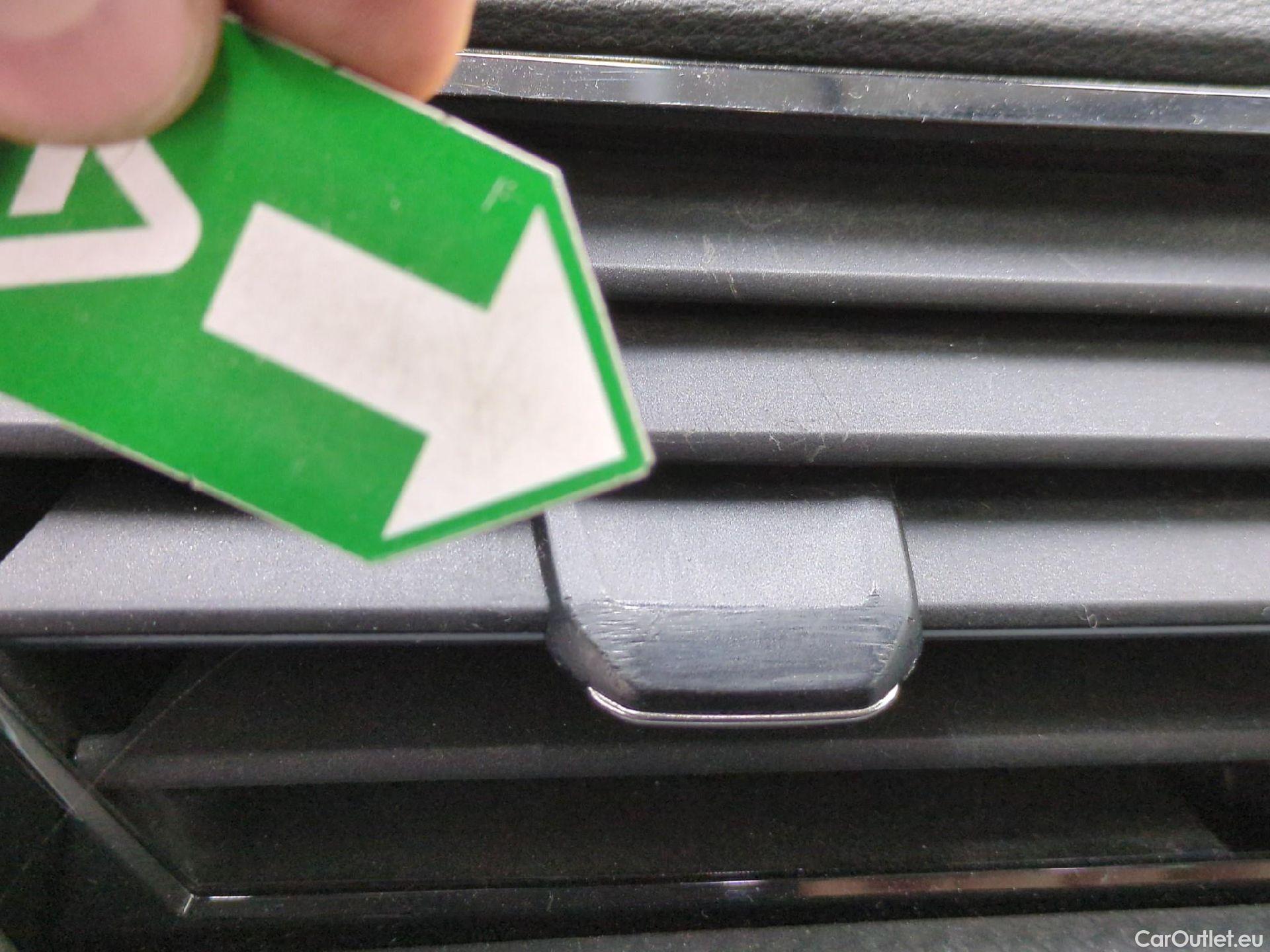 Audi  Q3  Sportback 35 TDI Business Line 2.0 TDI 150CV BVM6 E6d #4