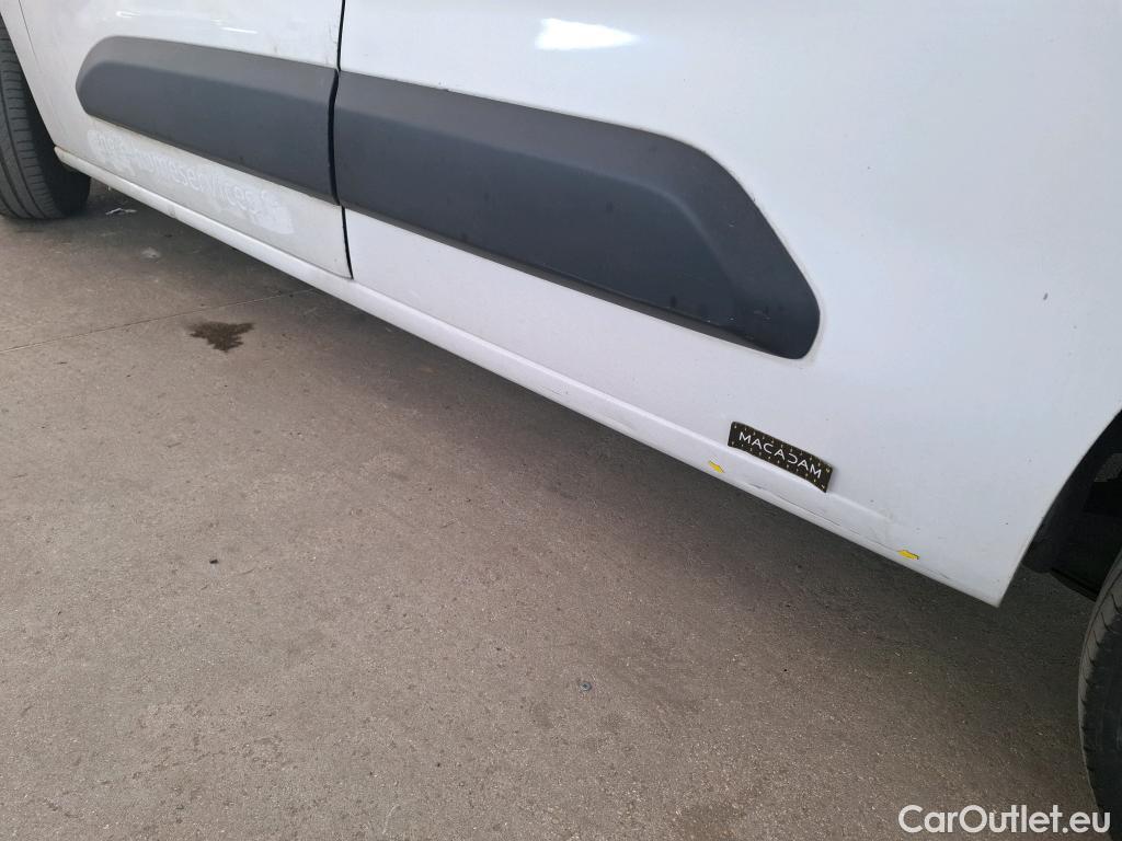 Citroen  Berlingo CITROEN  / 2018 / 4P / Fourgonnette M 650kg BlueHDi 75 S&S BVM Club #1