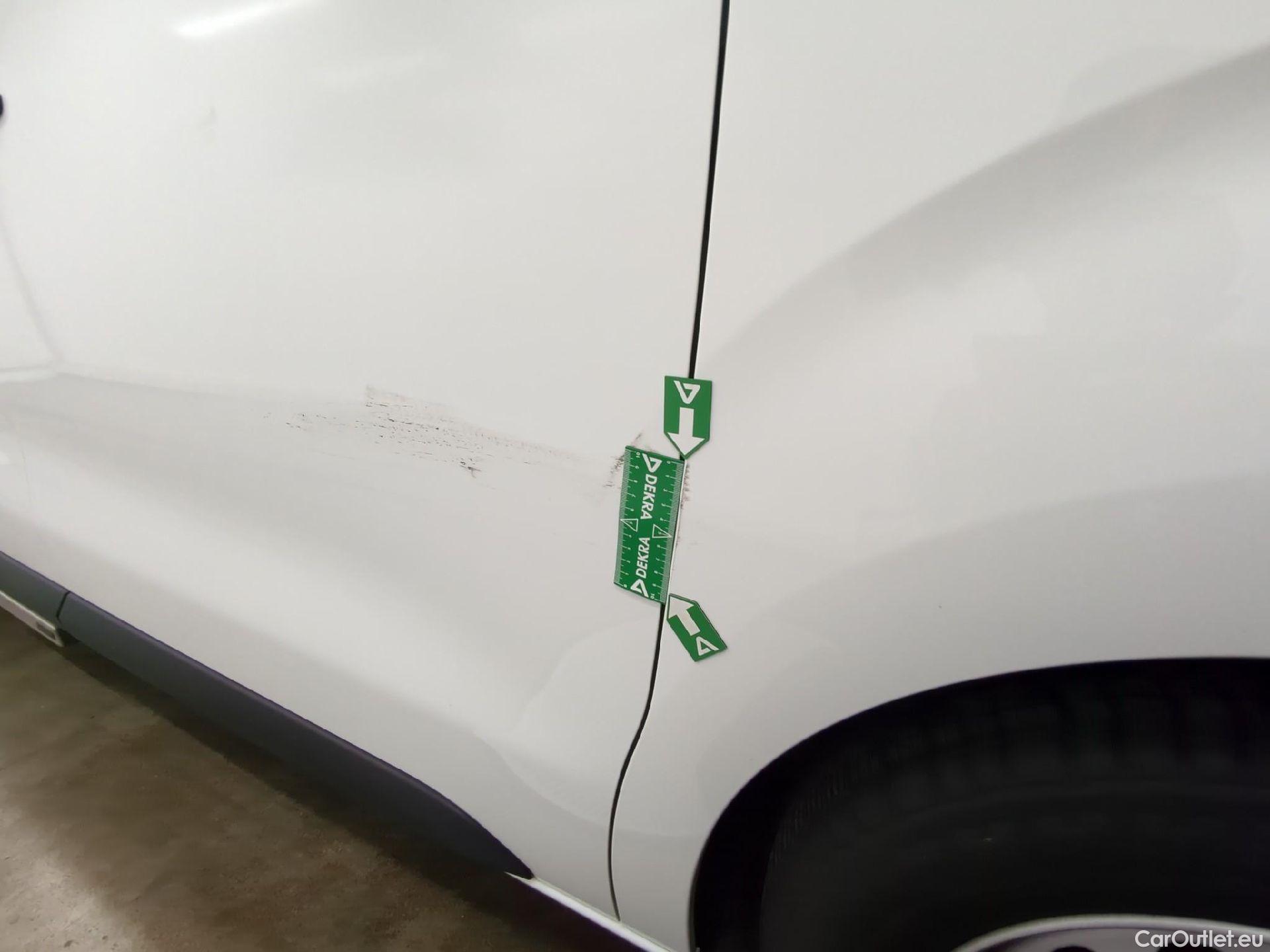 Citroen  Jumpy CITROEN  4p Combi Taille XL BlueHDi 120 S&S BVM6 Confort #7