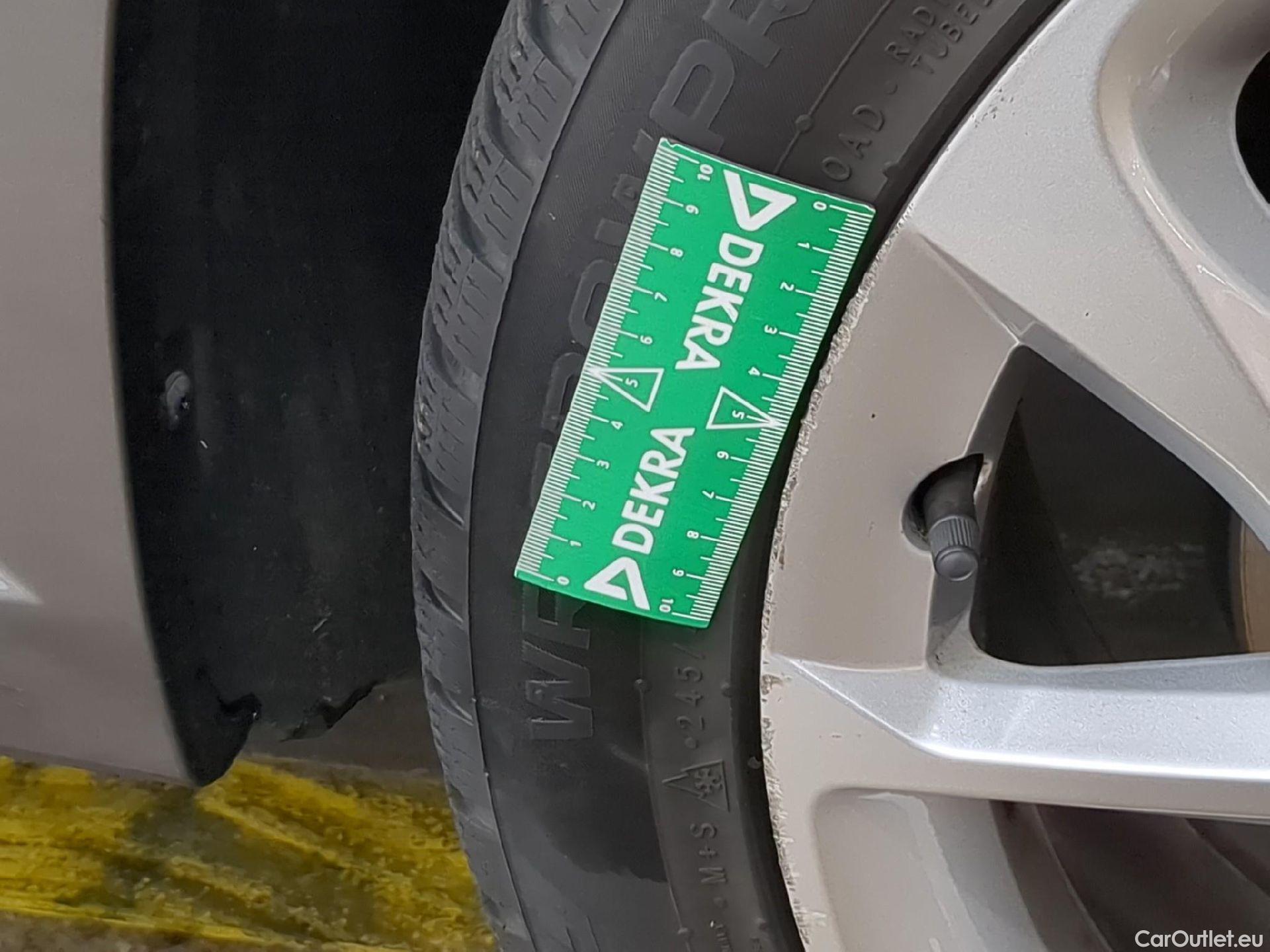  Cupra  Formentor CUPRA  / 2020 / 5P / SUV 1.4 e-HYBRID 204ch DSG6 Business Edition #3