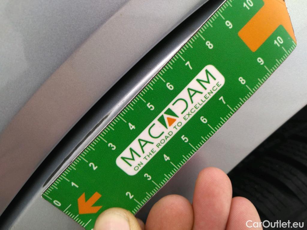 Audi  Q2 AUDI  / 2016 / 5P / SUV 35 TDI 150 S Tronic S Line #29