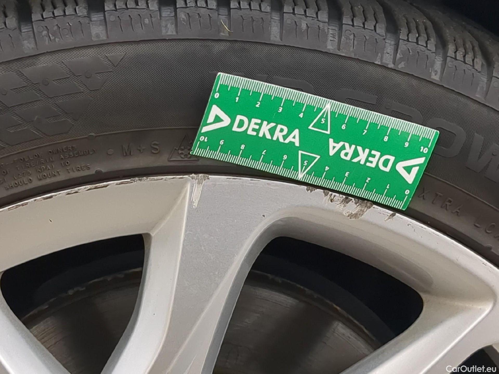  Cupra  Formentor CUPRA  / 2020 / 5P / SUV 1.4 e-HYBRID 204ch DSG6 Business Edition #8